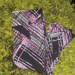 Material girl active Capri leggings